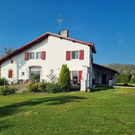 Maison Arios *